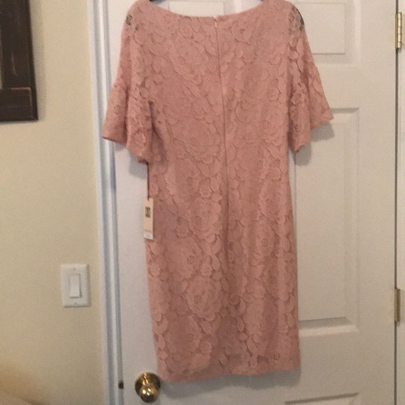 Dress - Picture 2 of 4